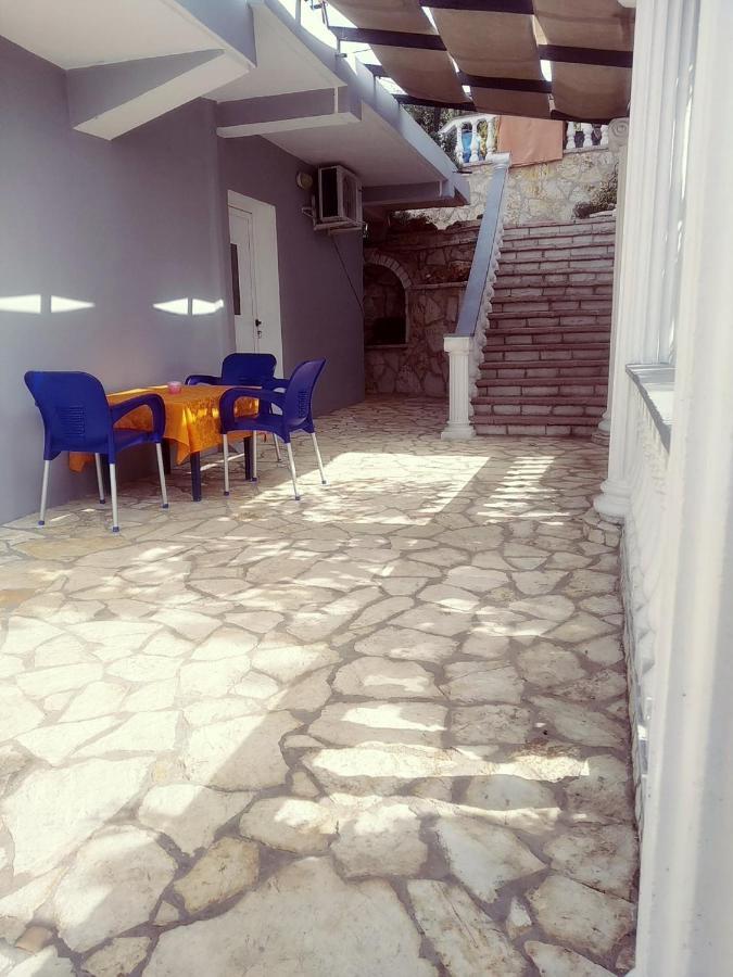 Amantia Apartments Sarandë Exterior foto